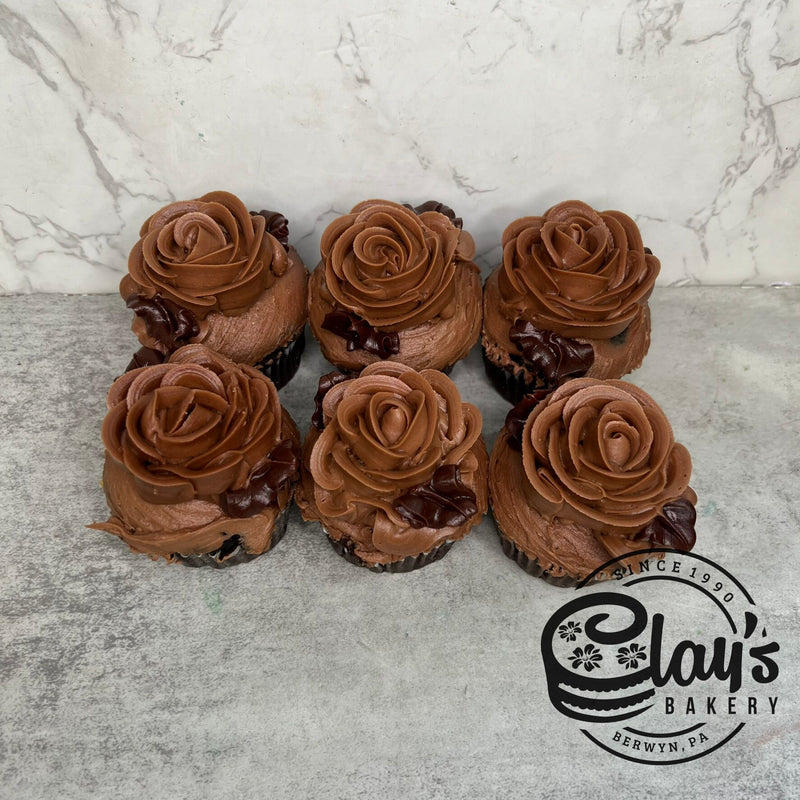 Chocolate Rose Flower Cupcakes