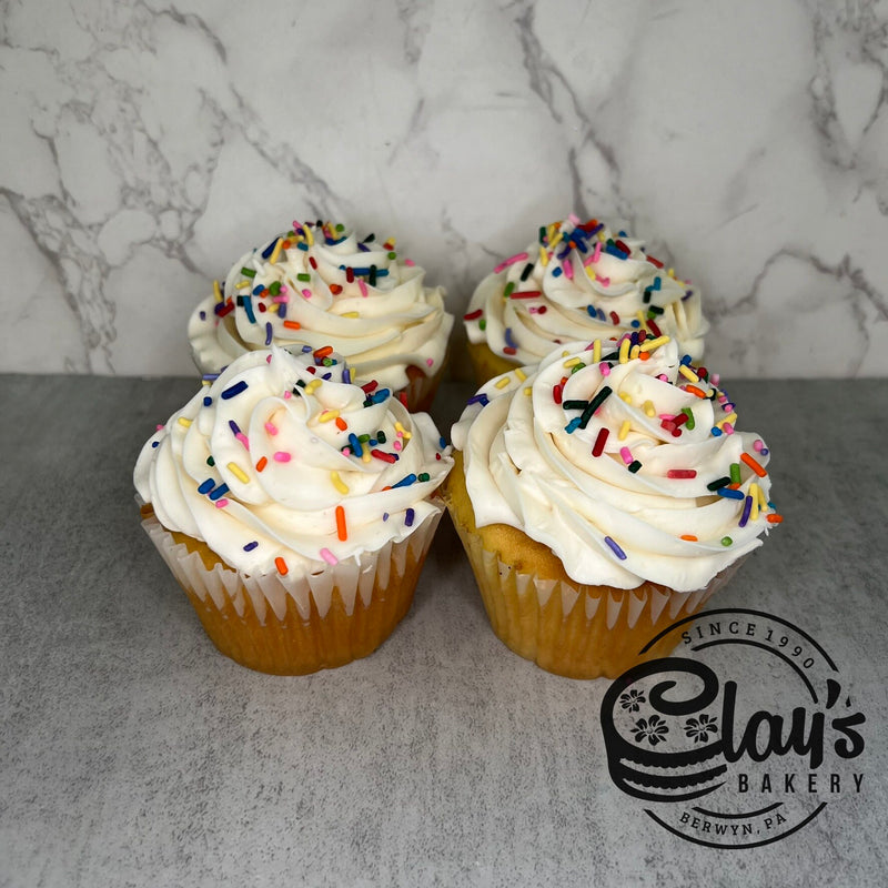 Jumbo Star Tip Cupcakes