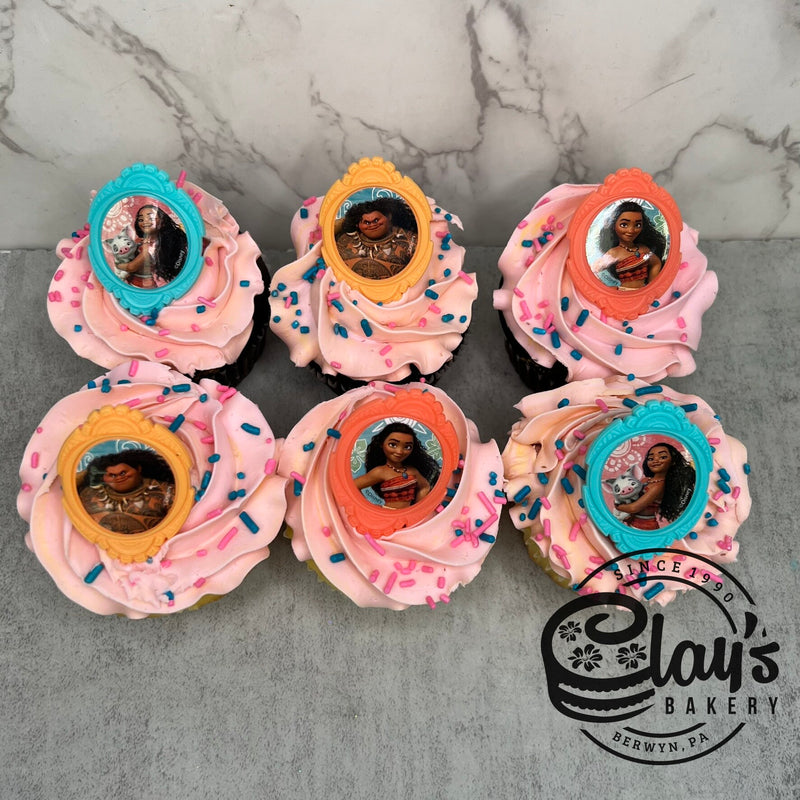 Moana Ring Cupcakes