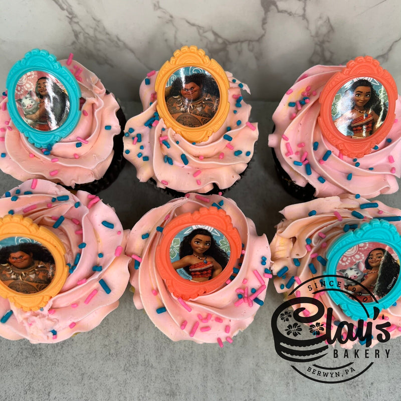 Moana Ring Cupcakes