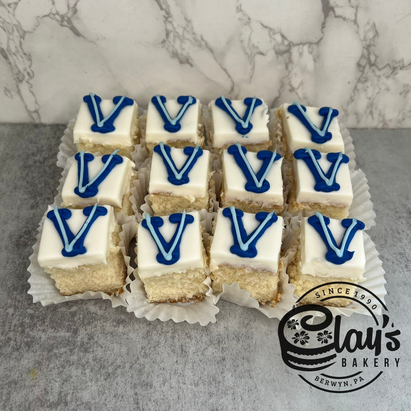Villanova V Petit Fours