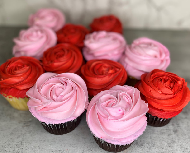 Red and Pink Rosette Cupcakes