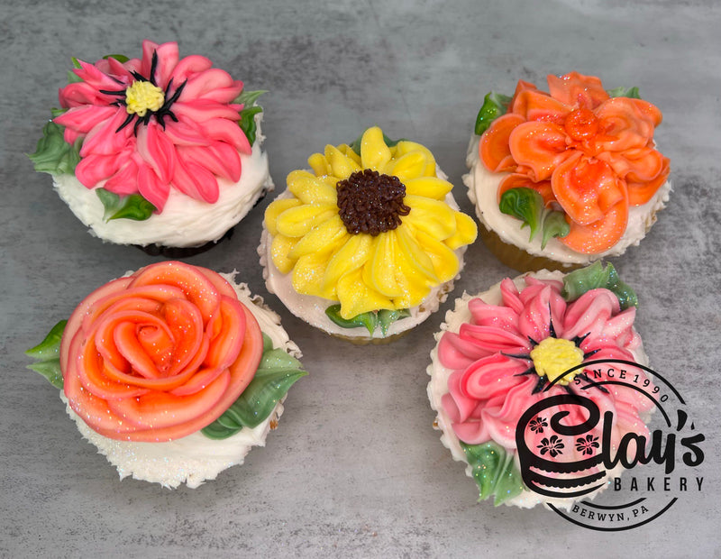 Elegant Flower Cupcakes