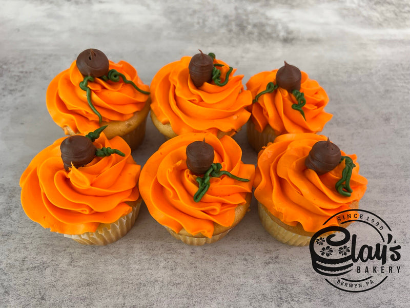 Pumpkin Decorated Cupcakes