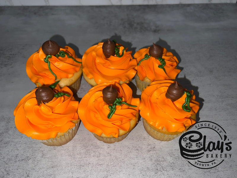 Pumpkin Decorated Cupcakes