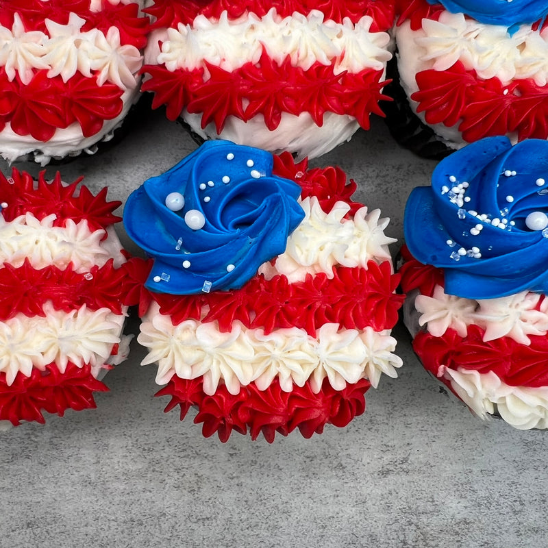 USA Flag Rosette Cupcakes