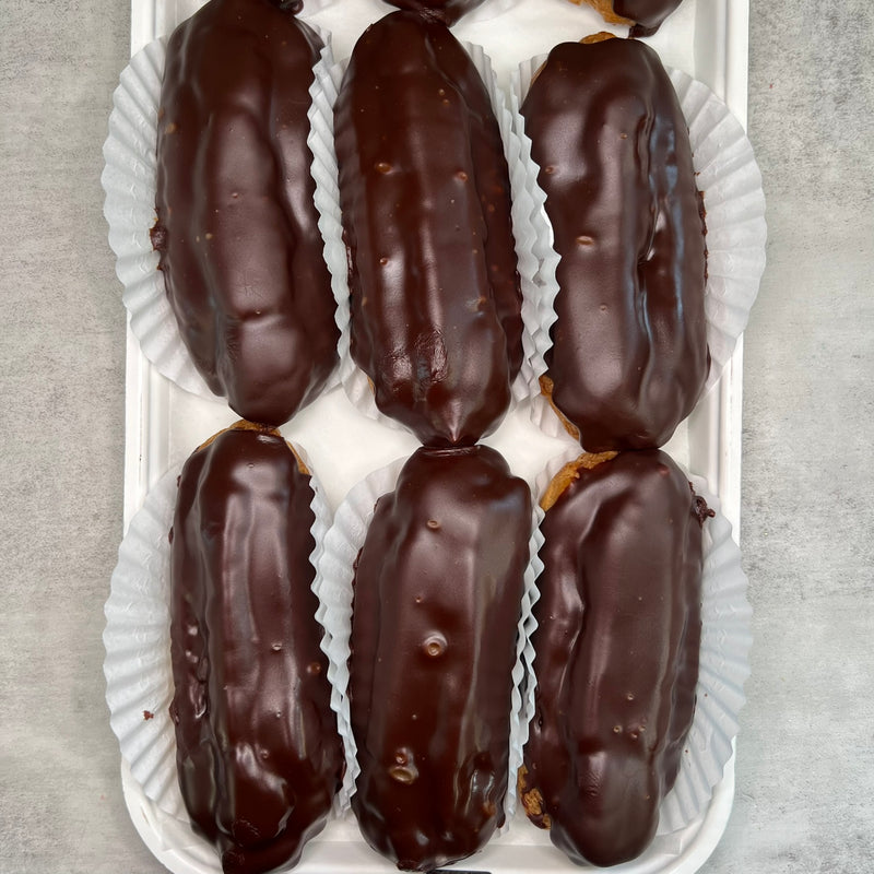 Eclair (Saturday Pick-Up Only)