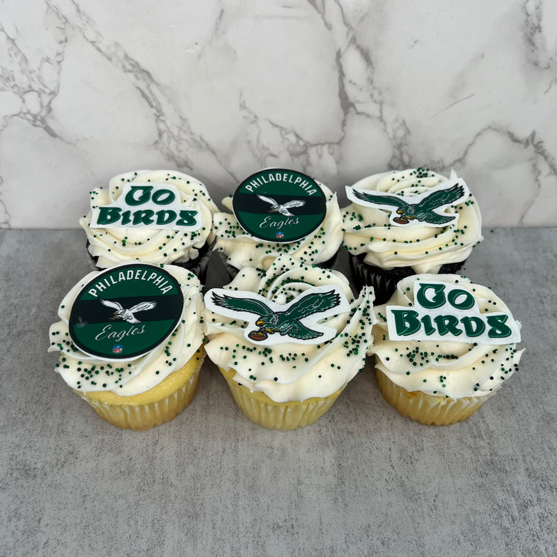 Old School Logo Eagles Cupcake