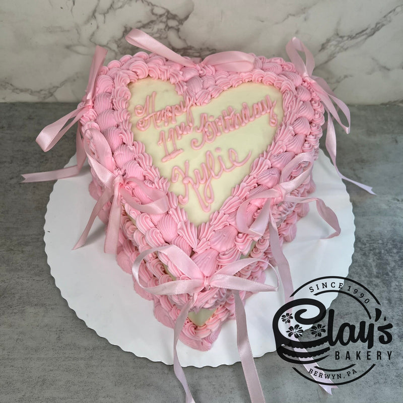 Pretty Bows - Heart Shaped Cake