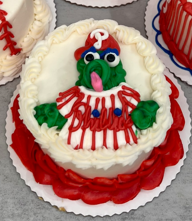 4" Lunchbox Bento Cake (Phillies)